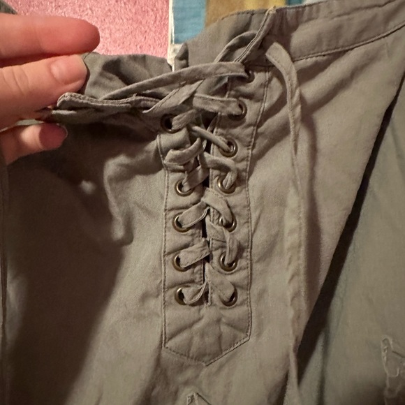 Light green/khaki lace up maxi skirt - Picture 2 of 3